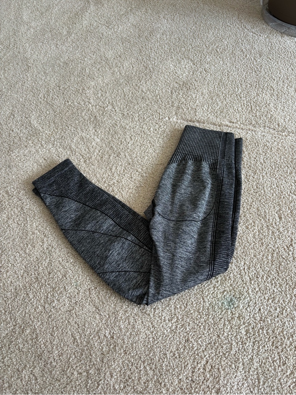 Gymshark Women Gray/Black Workout Leggings